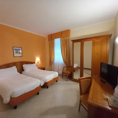 Piccolo Hotel